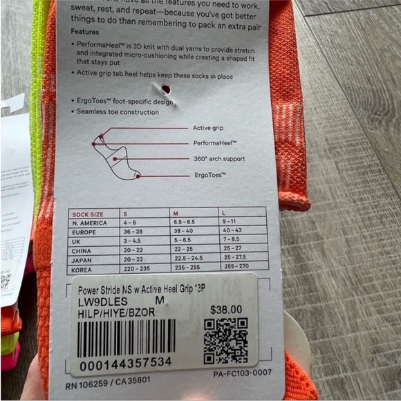 Lot of 2 Lululemon Power Stride No-Show Sock with Active Grip 3 Pack - Picture 6 of 7